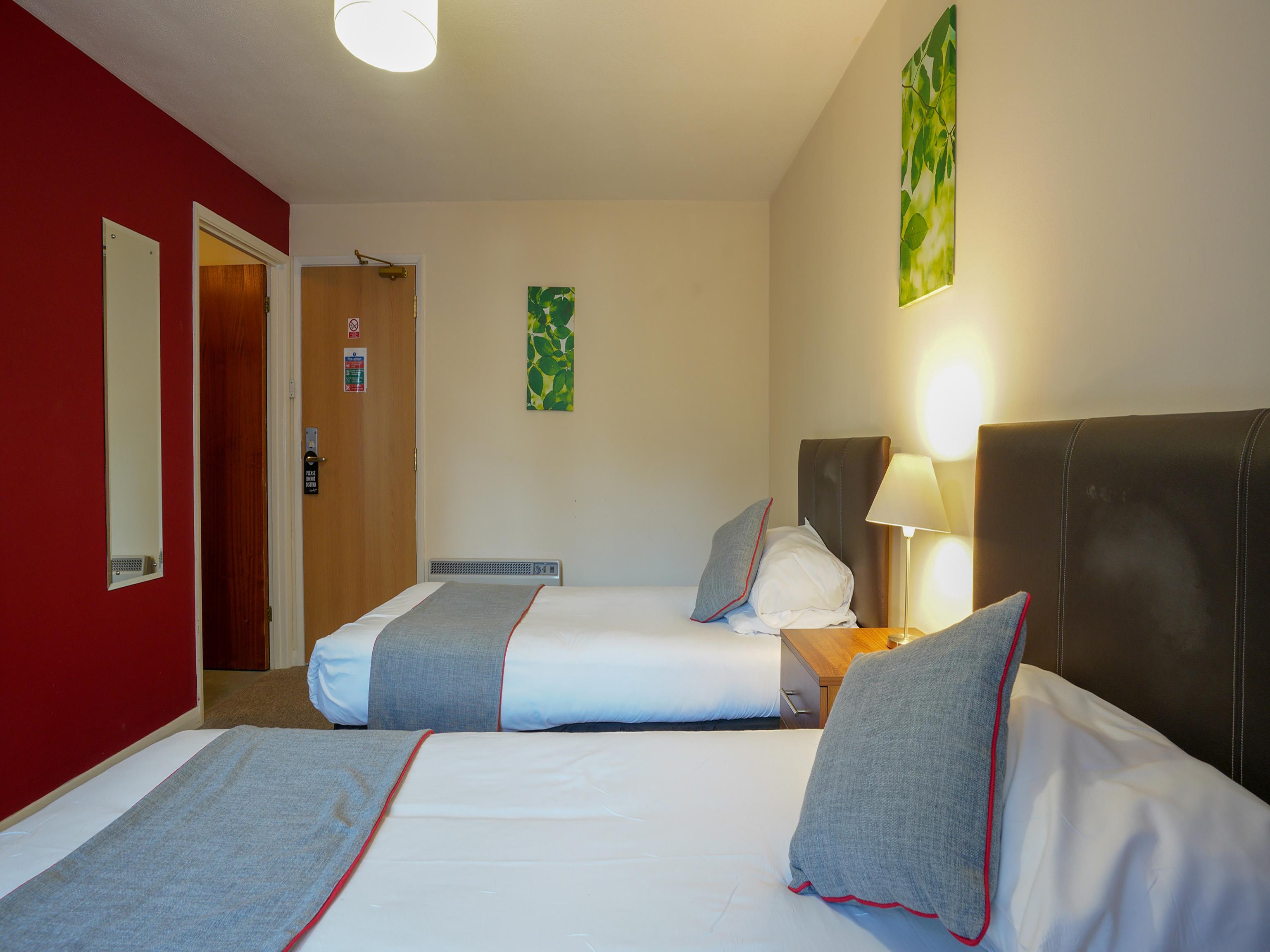 Oyo Shanklin Beach Hotel Kültér fotó